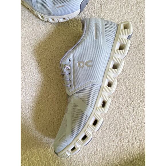 On Cloud, On Women's Cloud 5 Sneakers, Heather/ Fossil, Blue/Gray, Size 10 - Picture 8 of 8